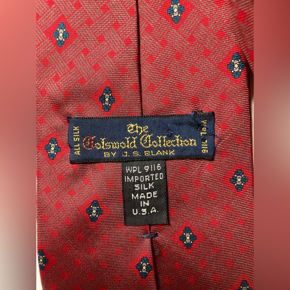 Vtg Cotswold Collection by J. S. Blank Red Abstract Pattern Silk Tie 3 1/4 x 58 - Picture 4 of 4